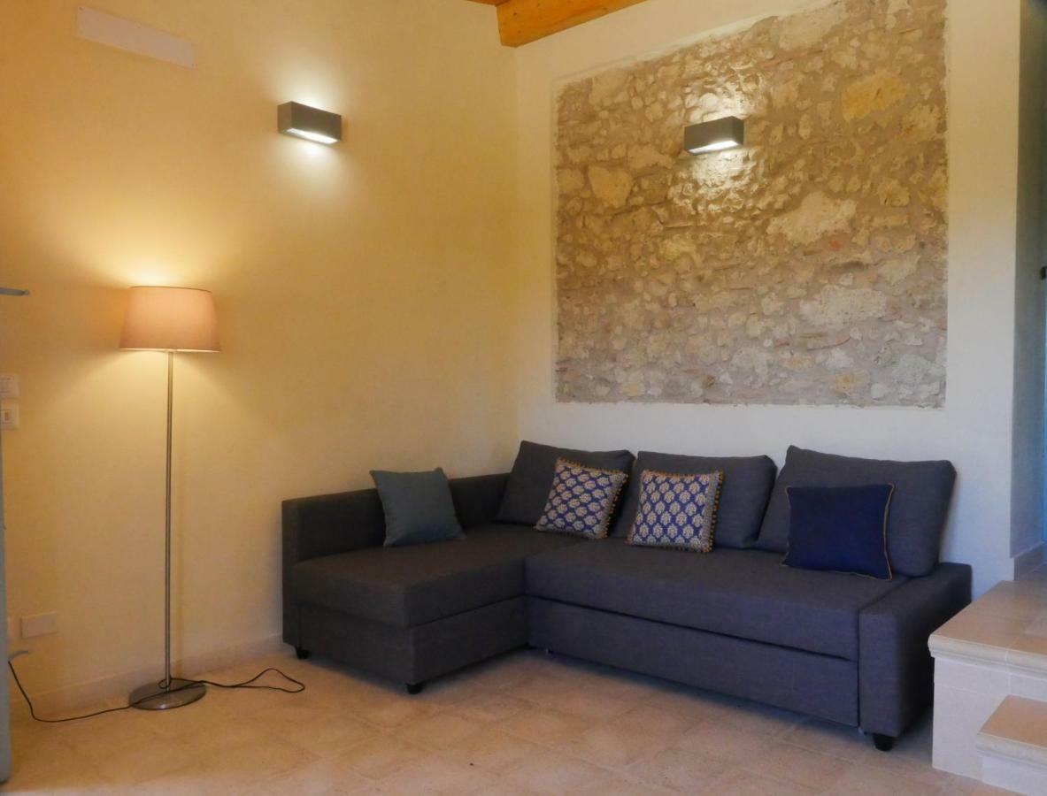 La Casa Del Miele Di Borgo Carbone Villa Locri Exteriör bild